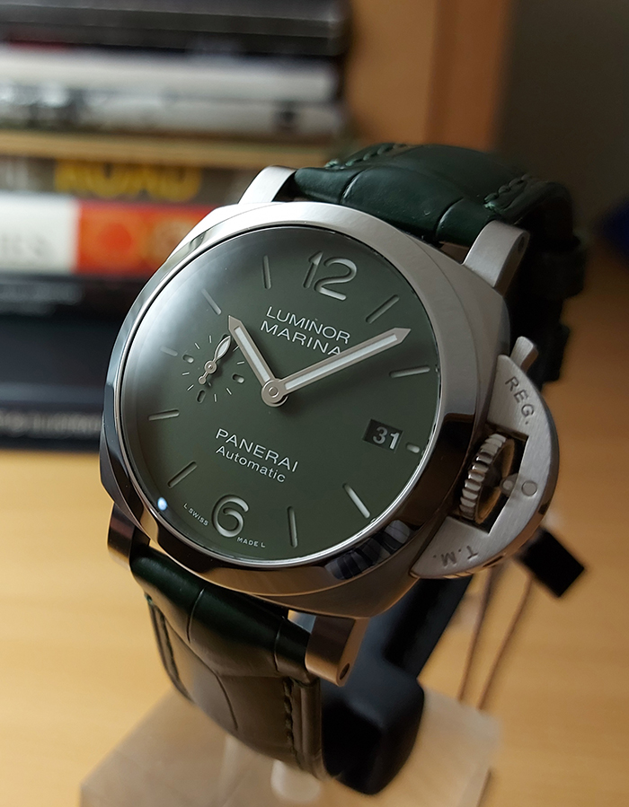 Panerai Luminor Quaranta Verde Militare Special Edition Ref. PAM01304